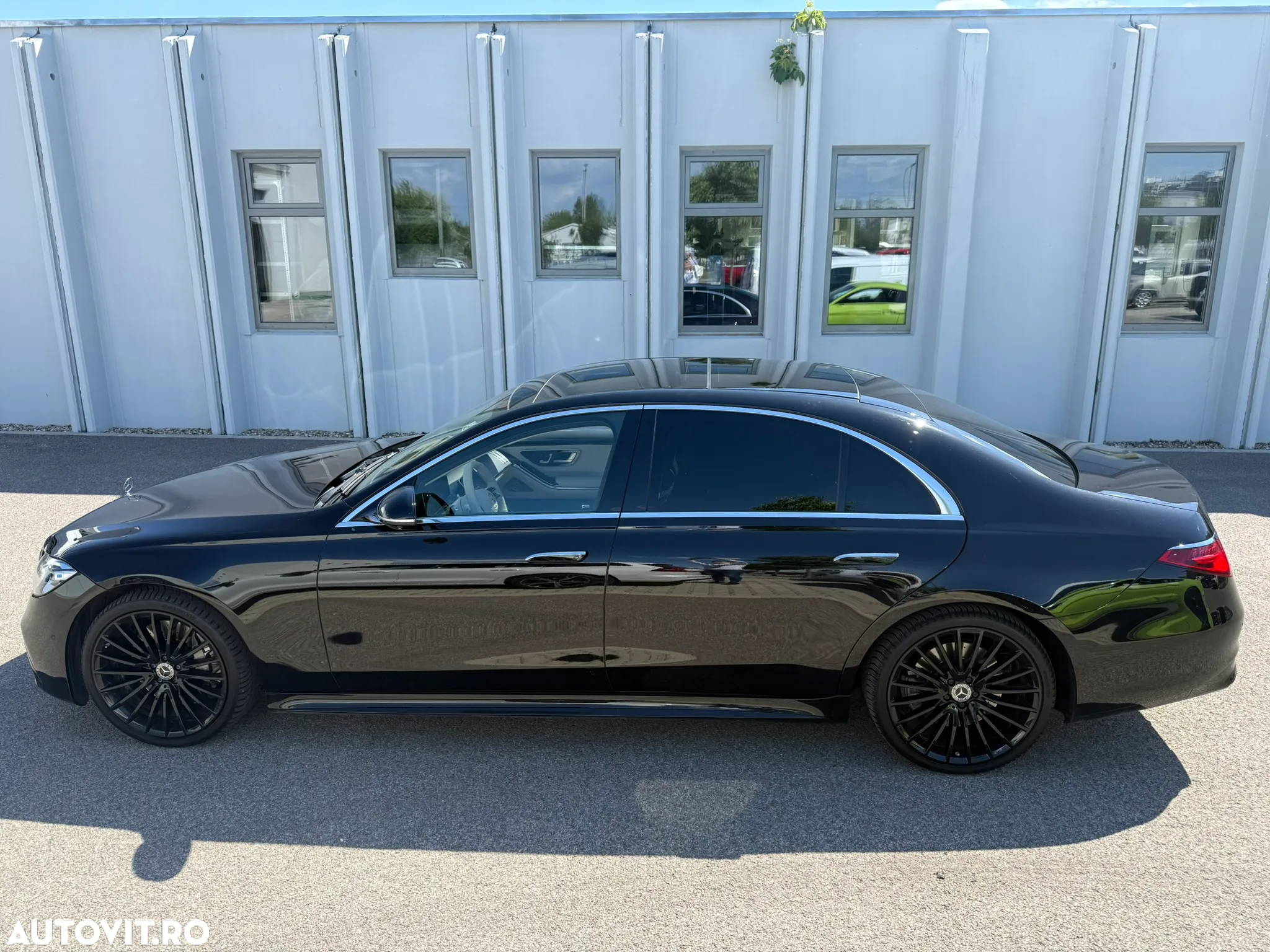 Mercedes-Benz S 580 4MATIC MHEV Long Aut. - 3
