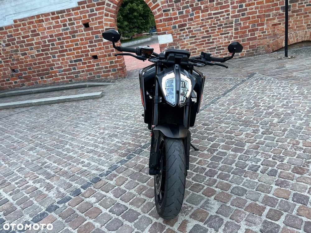 KTM Duke - 15