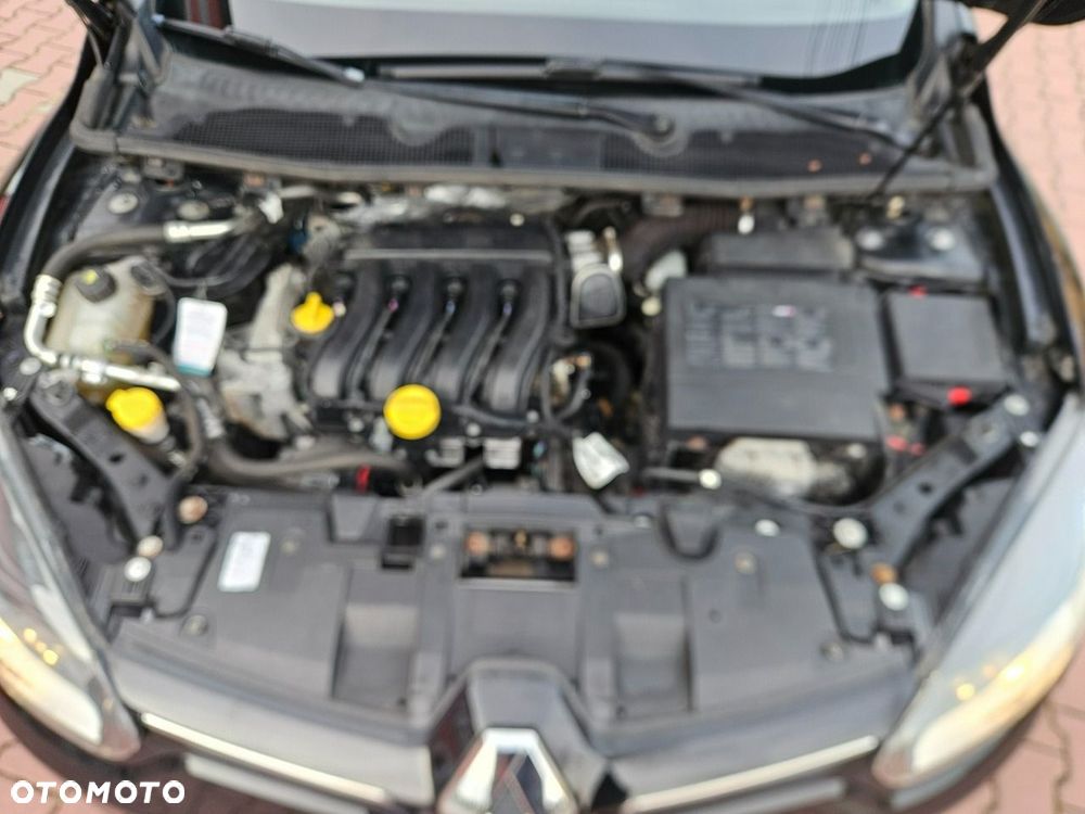 Renault Megane 1.6 16V 110 LIMITED - 39