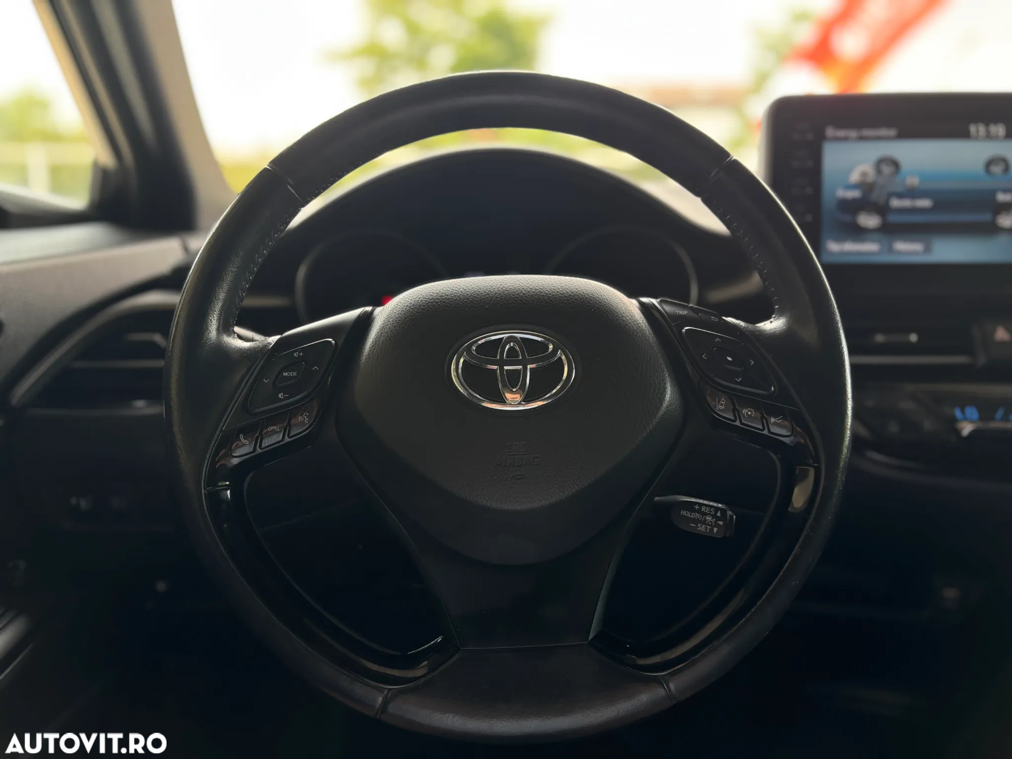 Toyota C-HR - 34