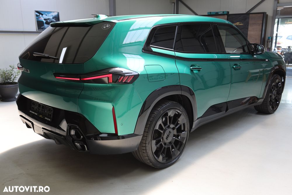 BMW XM - 5