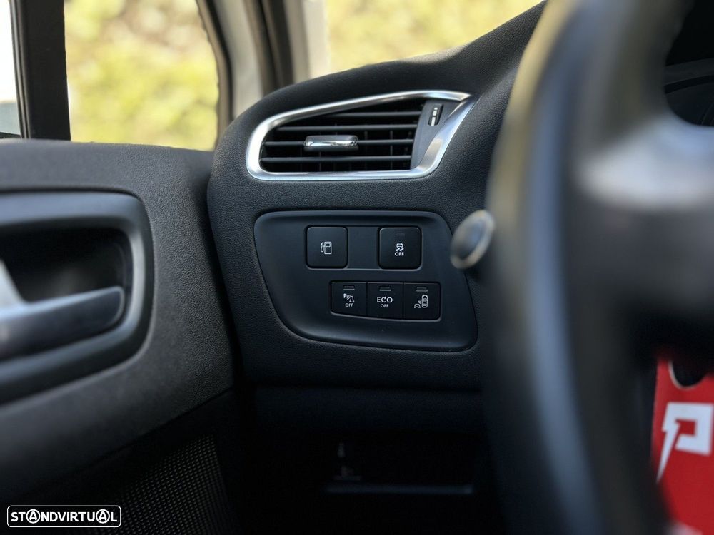 Citroën C4 1.6 BlueHDi Shine - 20