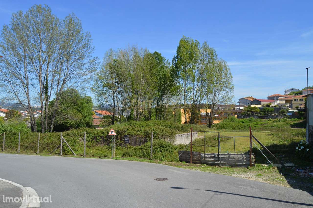 Terreno para construção - Grande imagem: 2/15