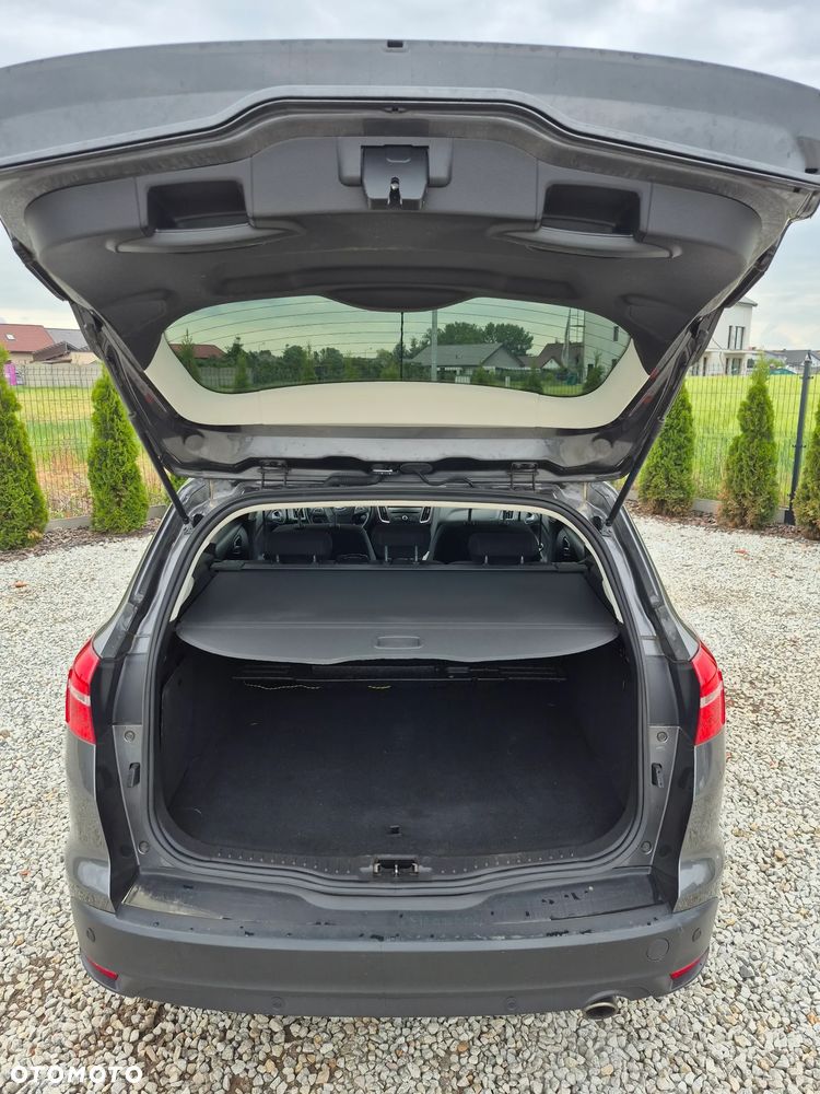 Ford Focus - 36