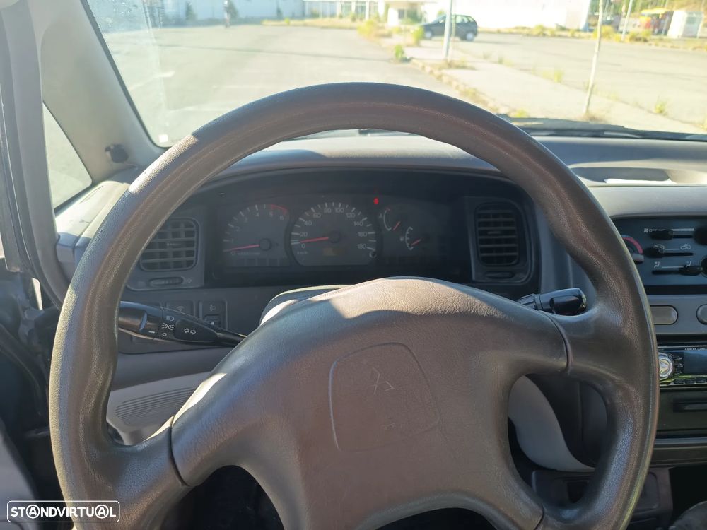 Mitsubishi Space Gear 2.5 TD GLX - 10