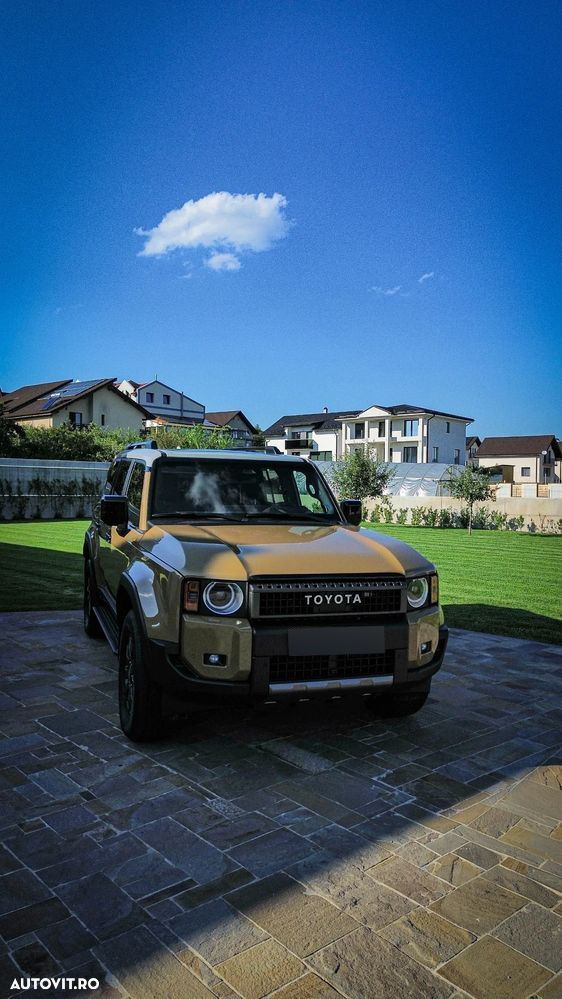 Toyota Land Cruiser - 15