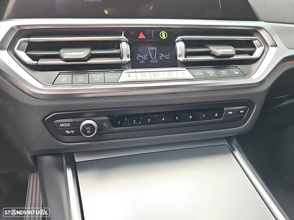 BMW 320 d Line Sport Auto - 22