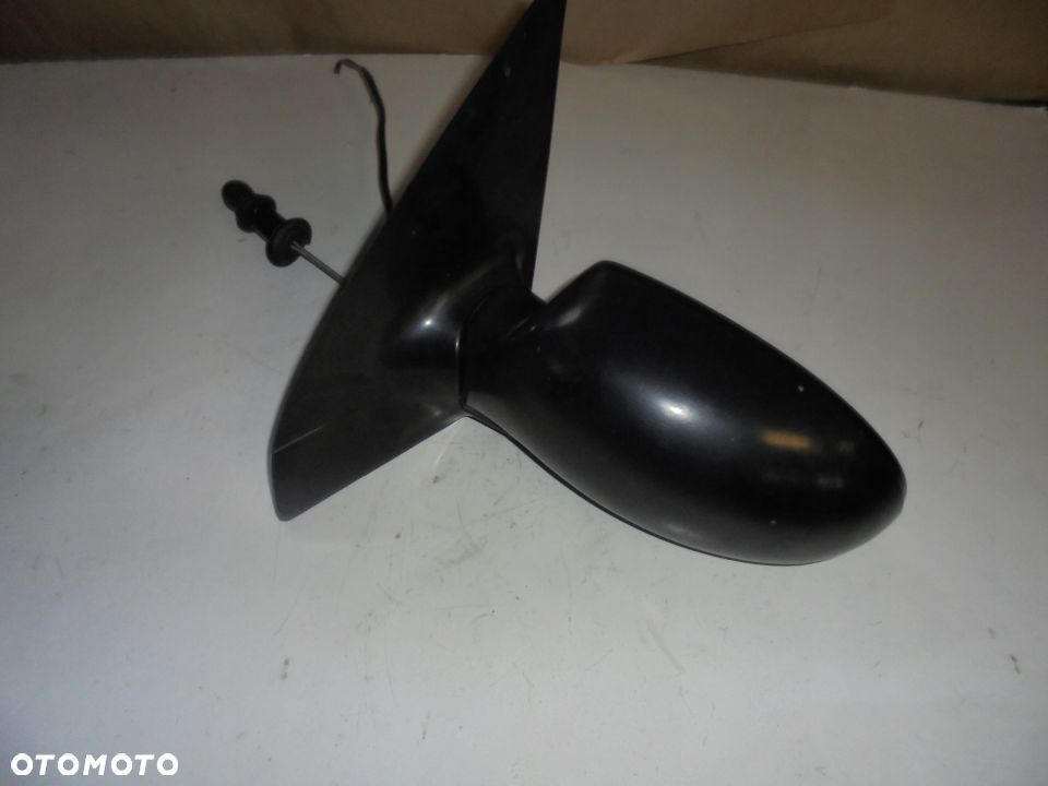 LUSTERKO LEWE PRAWE MANUALNE FOCUS MK1 CZARNE - 3