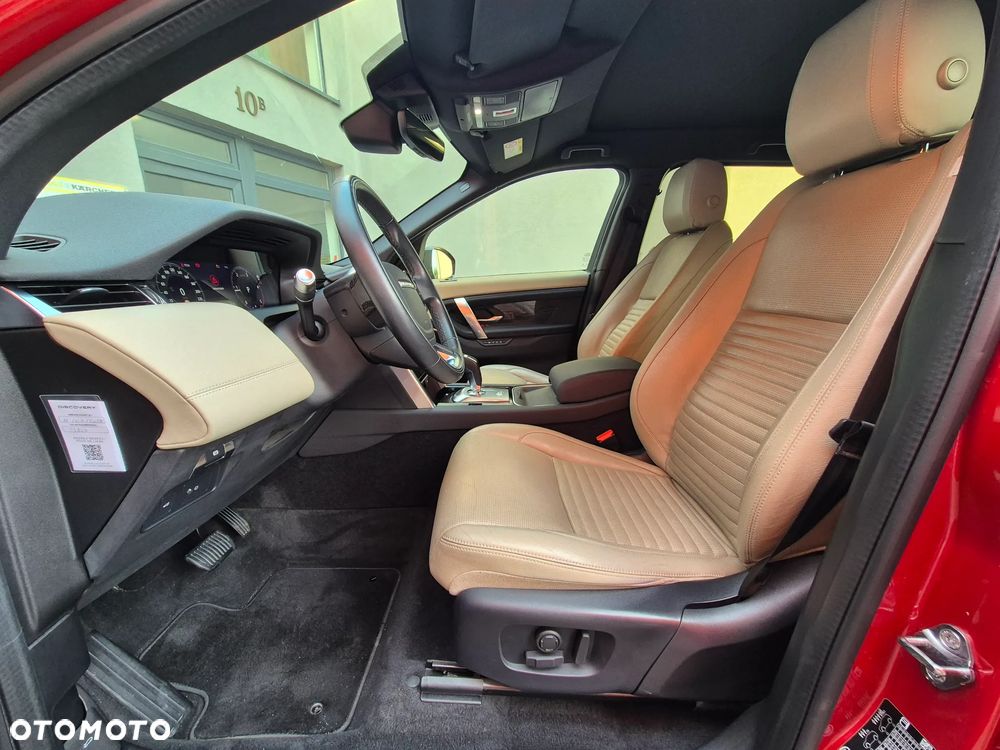 Land Rover Discovery Sport D150 - 18