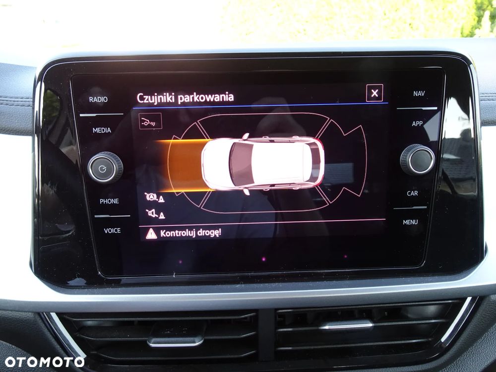 Volkswagen T-Roc 1.5 TSI Life - 29