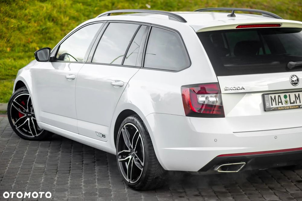 Skoda Octavia 2.0 TSI DSG RS 230 - 13