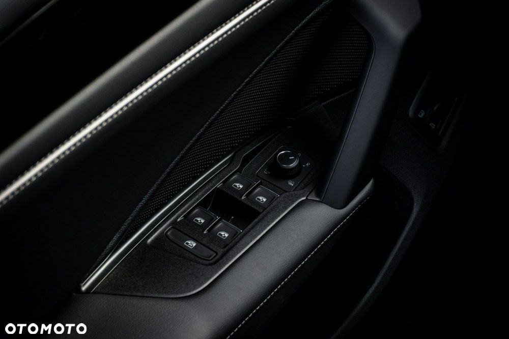 Volkswagen Tiguan - 24