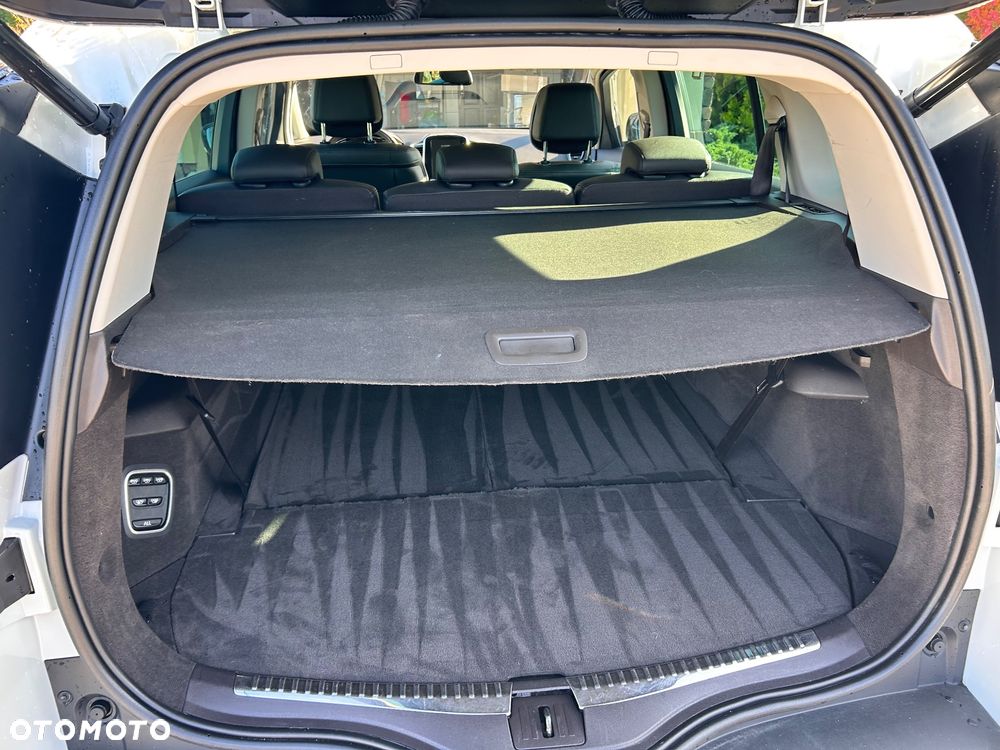 Renault Espace 1.6 dCi Energy Initiale Paris EDC 7os - 16