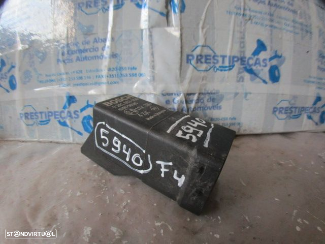 Modulo Rele 8200798585 0281003050 RENAULT MEGANE 3 FASE 1 2011 1.9DCI 130CV 5P PRETO Relé - 2