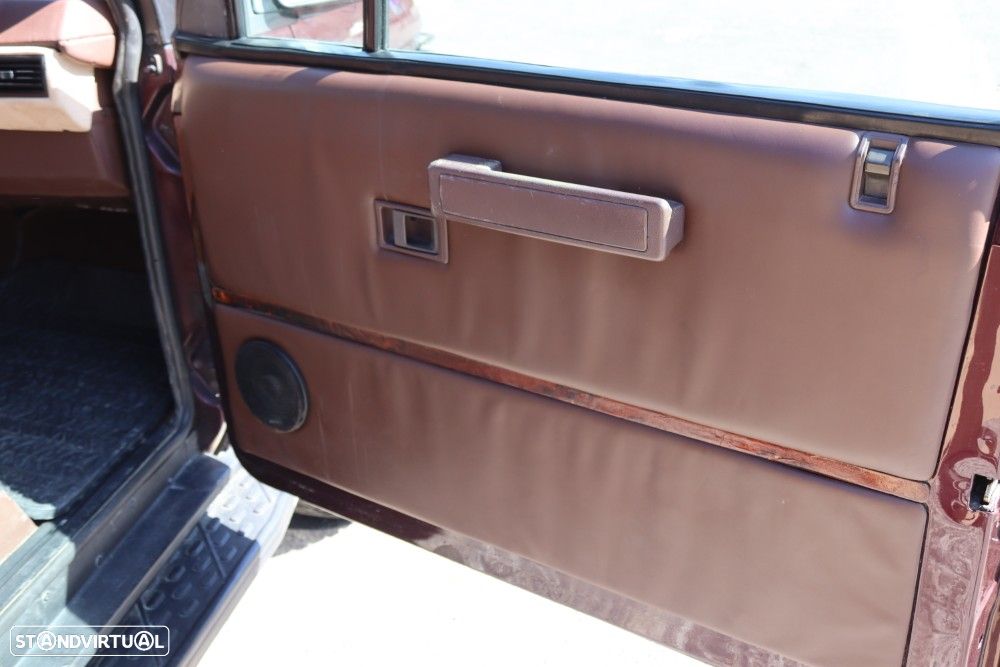 Land Rover Range Rover - 32