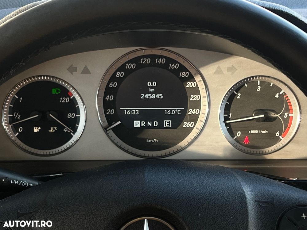 Mercedes-Benz GLK 220 BlueTEC 4Matic 7G-TRONIC - 22