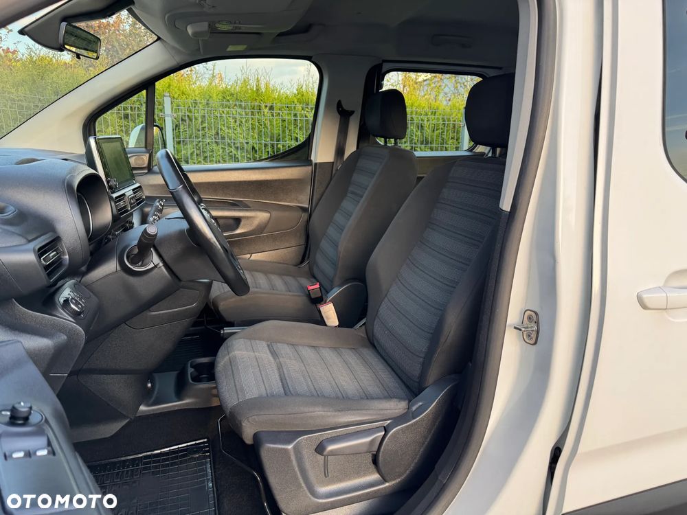 Opel Combo 1.5 CDTI Enjoy S&S - 21