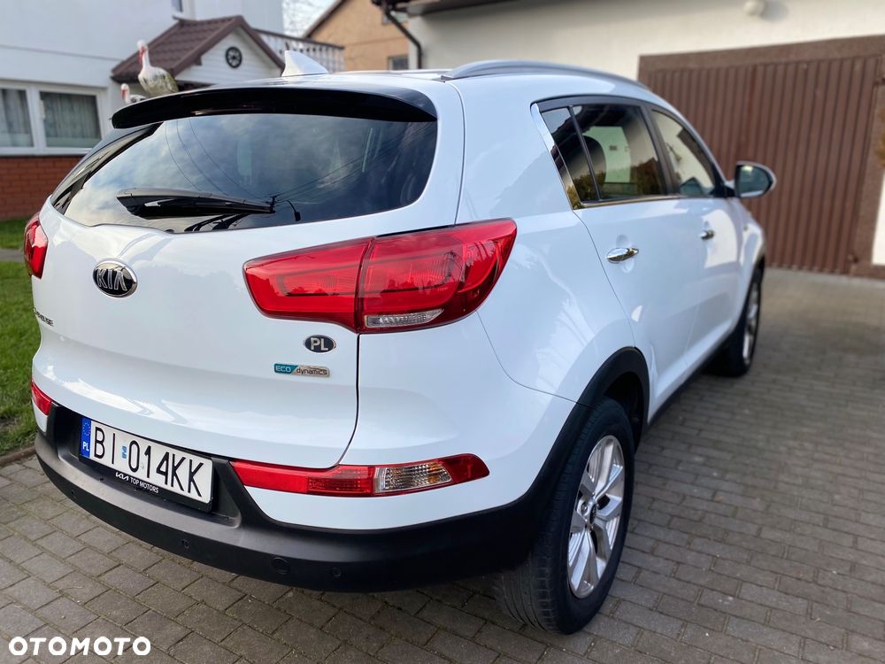 Kia Sportage 1.7 CRDI 2WD Dream-Team Edition - 2