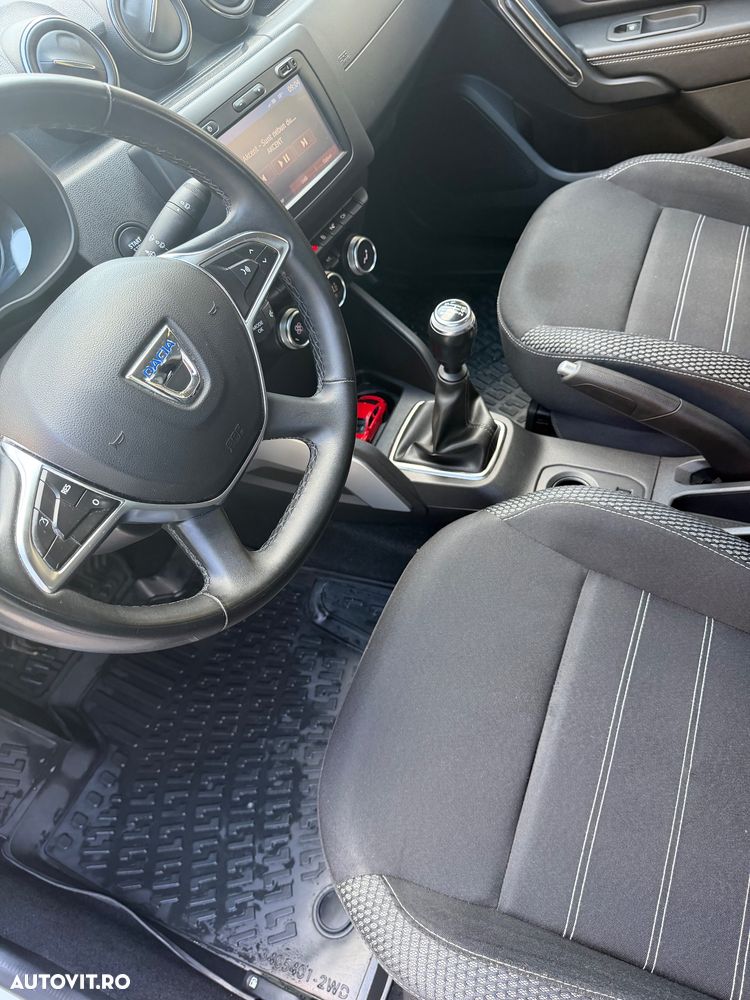 Dacia Duster 1.5 Blue dCi Prestige - 11