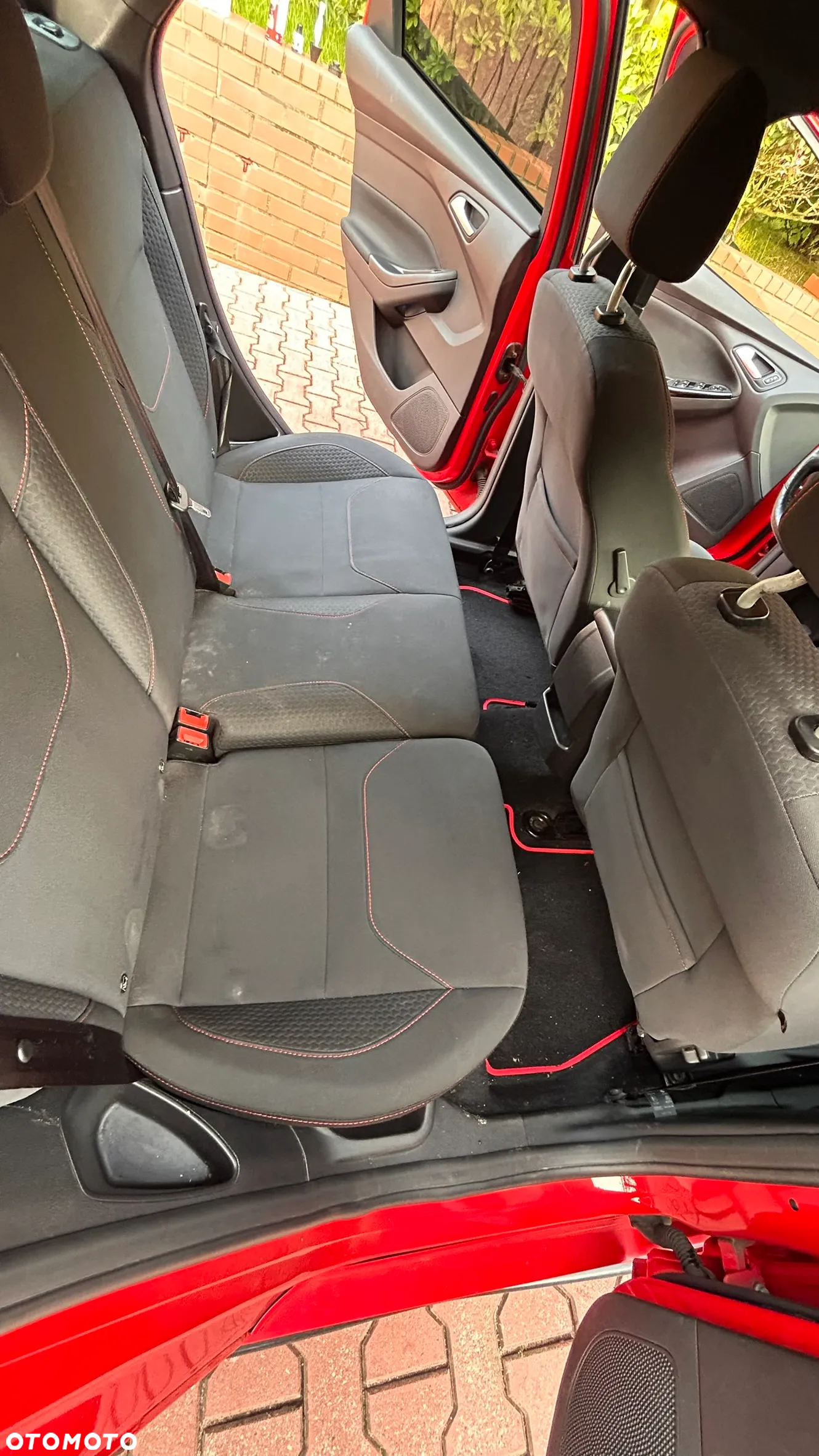 Ford Focus 1.5 EcoBoost Start-Stopp-System ST-LINE - 17