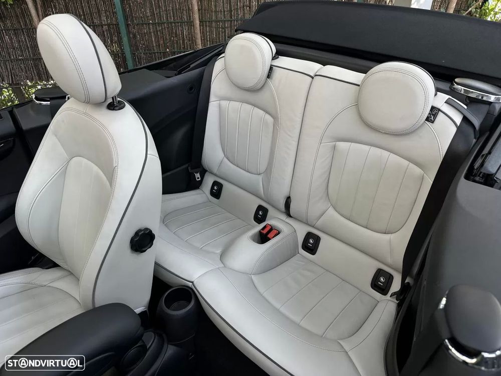 MINI Cabrio Cooper D Auto - 13