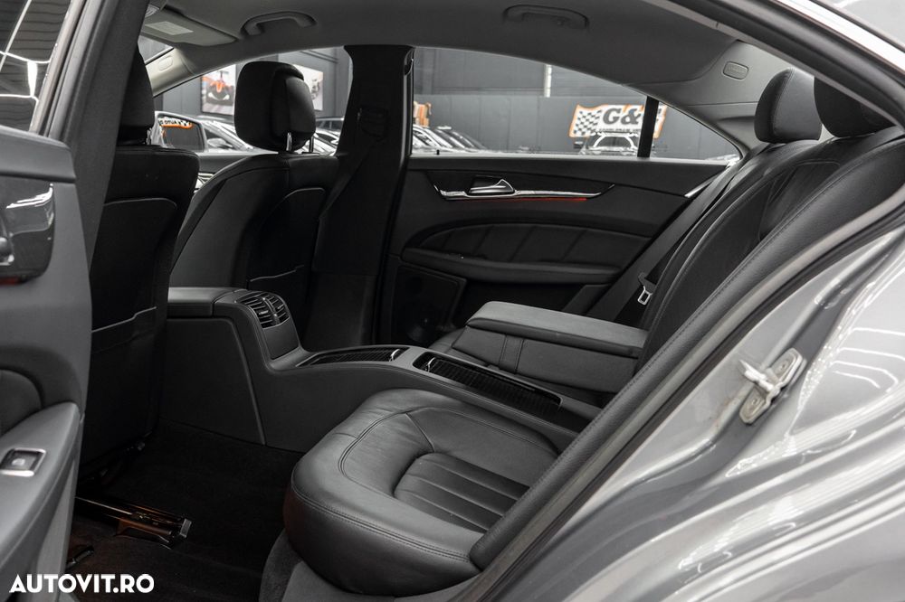 Mercedes-Benz CLS 250 CDI DPF BlueEFFICIENCY 7G-TRONIC - 17