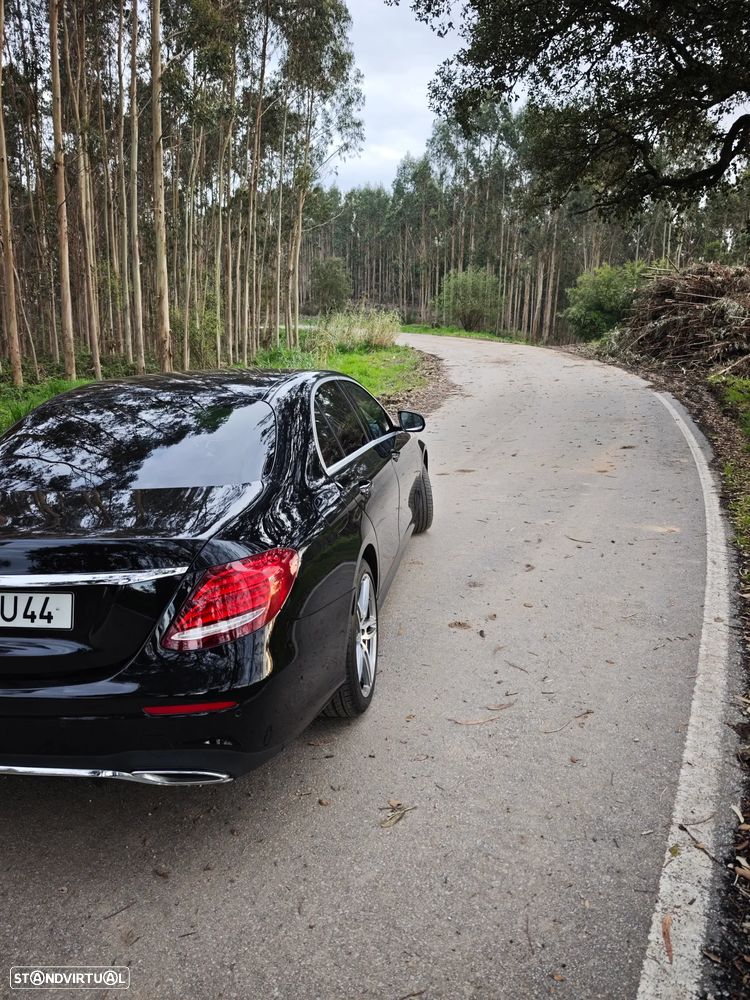 Mercedes-Benz E 220 d AMG Line - 4