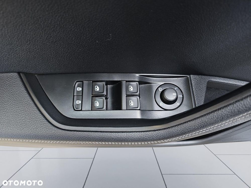 Skoda Superb 2.0 TSI Style DSG - 19