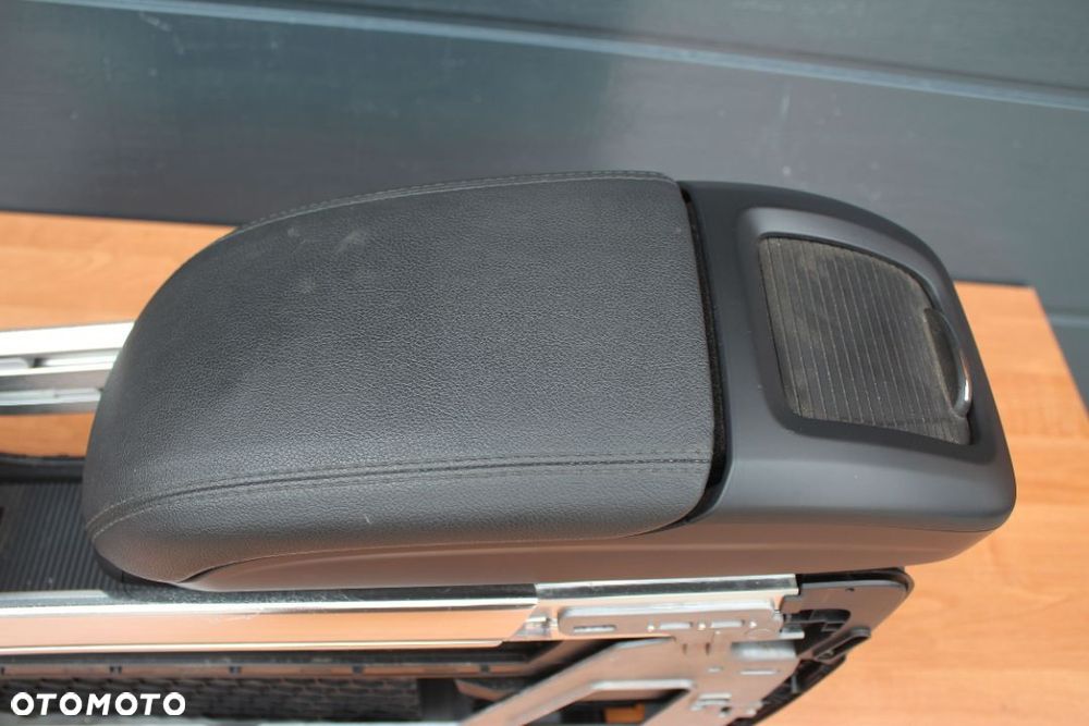 TUNEL ŚRODKOWY PODŁOKIETNIK SCHOWEK OPEL ZAFIRA C EUROPA Z PODŚWIETLENIEM - 4