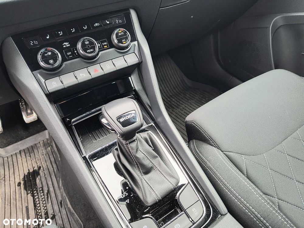 Skoda Karoq - 15