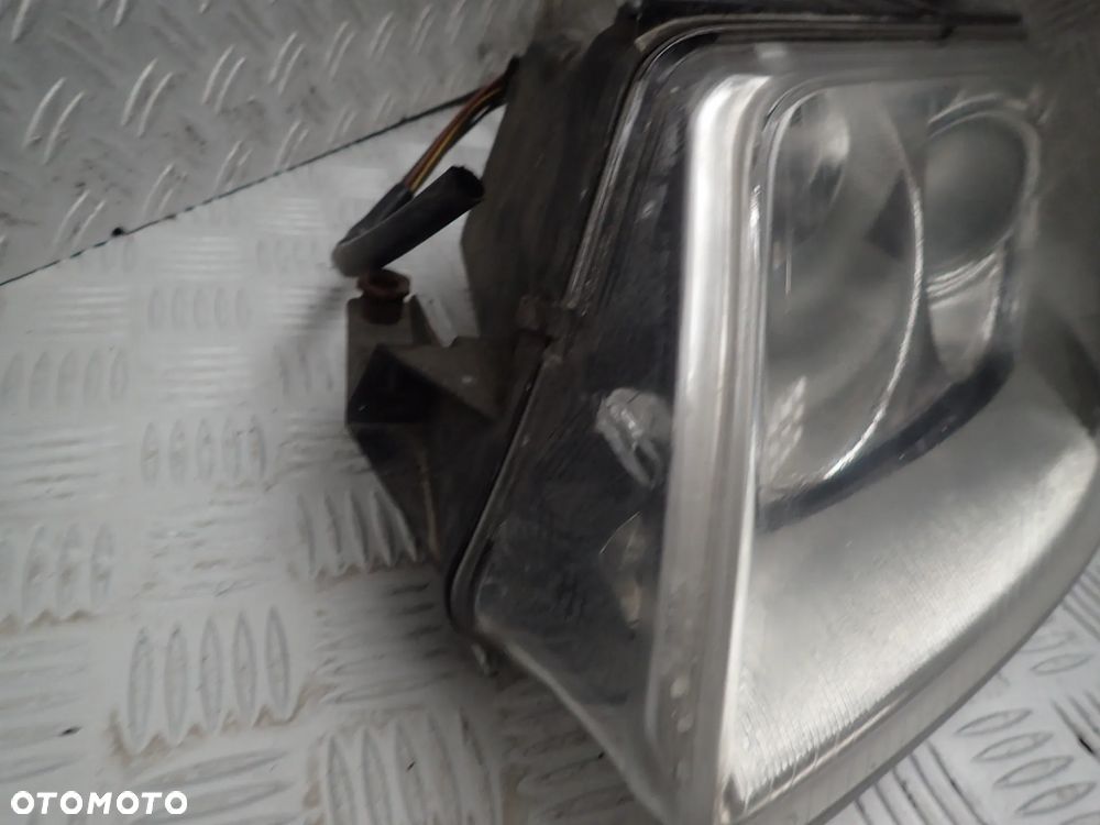 LAMPA LEWY PRZOD VW PASSAT B5 FL EUROPA 3B0941015AG - 3