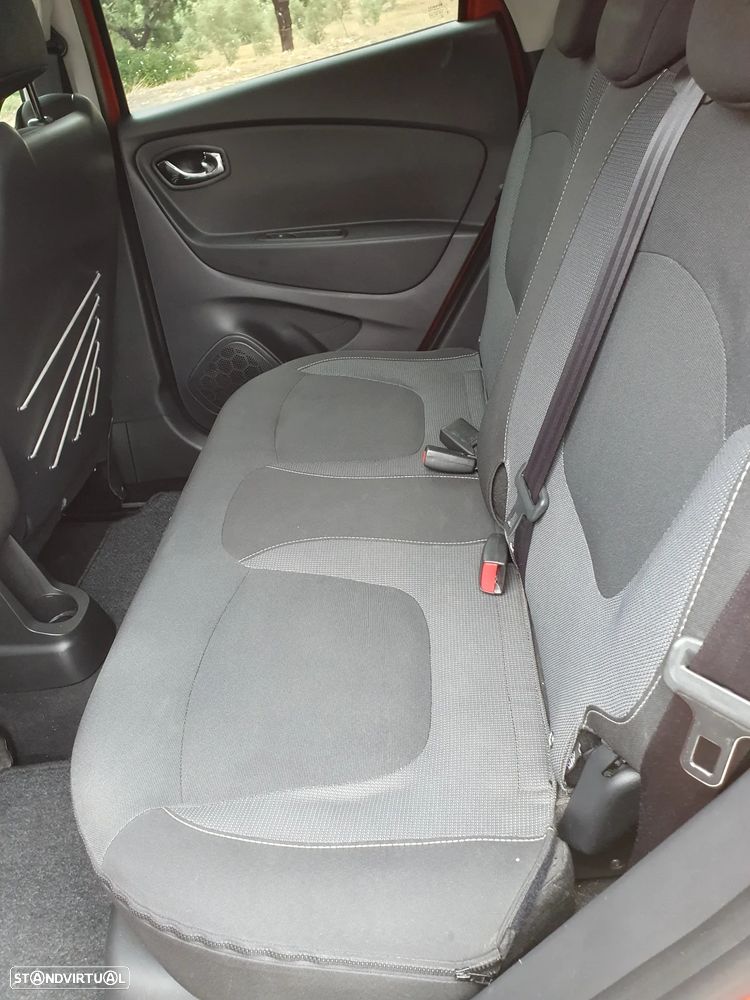 Renault Captur 0.9 TCE - 11