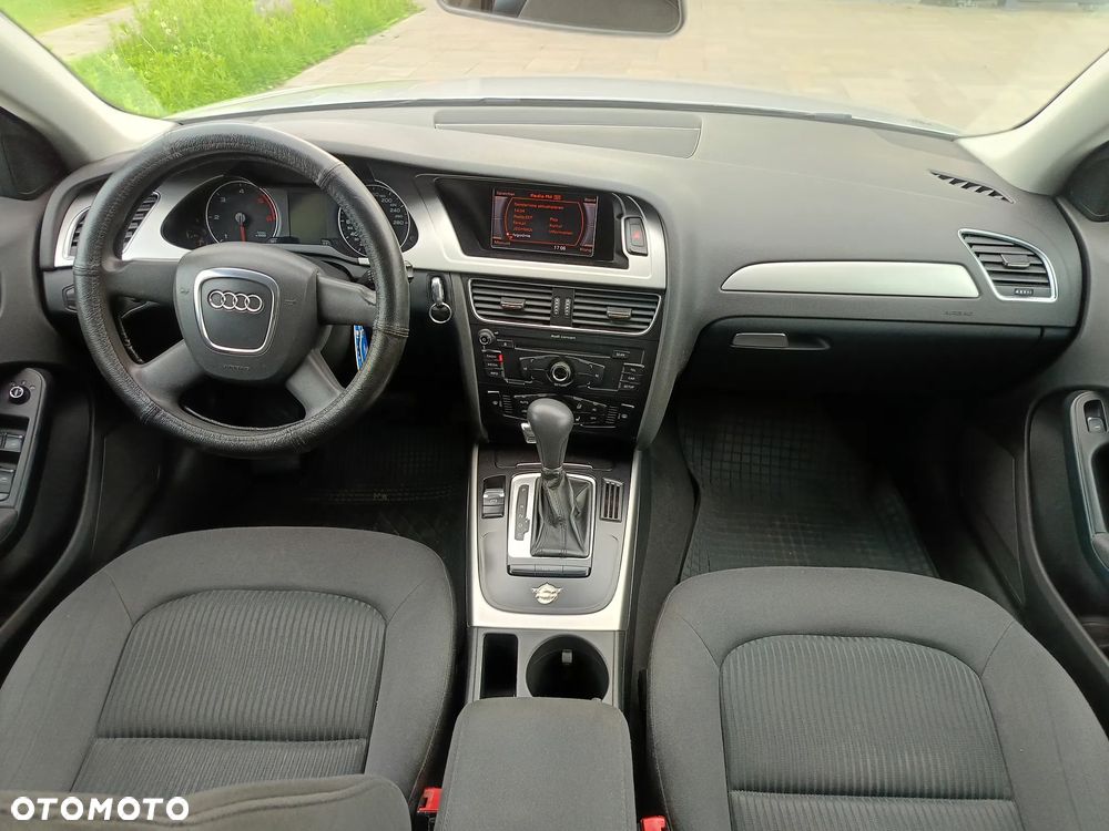 Audi A4 Avant 2.0 TDI DPF multitronic Ambiente - 18