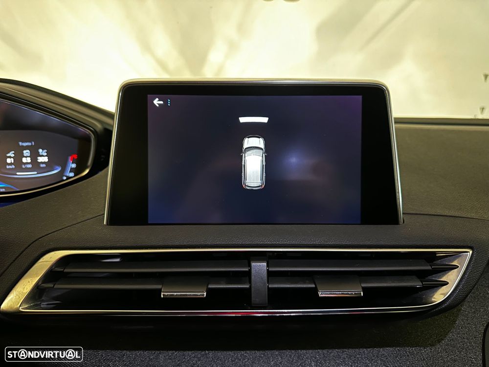 Peugeot 3008 1.5 BlueHDi Allure - 24