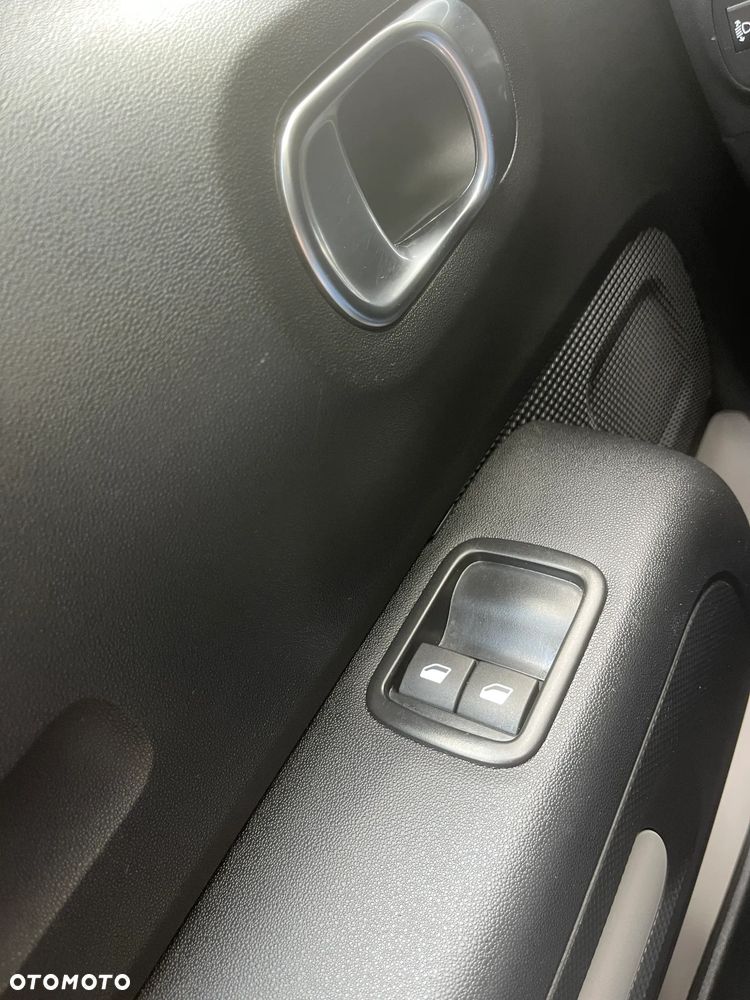 Citroën C3 1.2 PureTech C-Series - 22