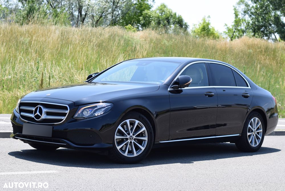 Mercedes-Benz E 200 4MATIC Aut. - 31