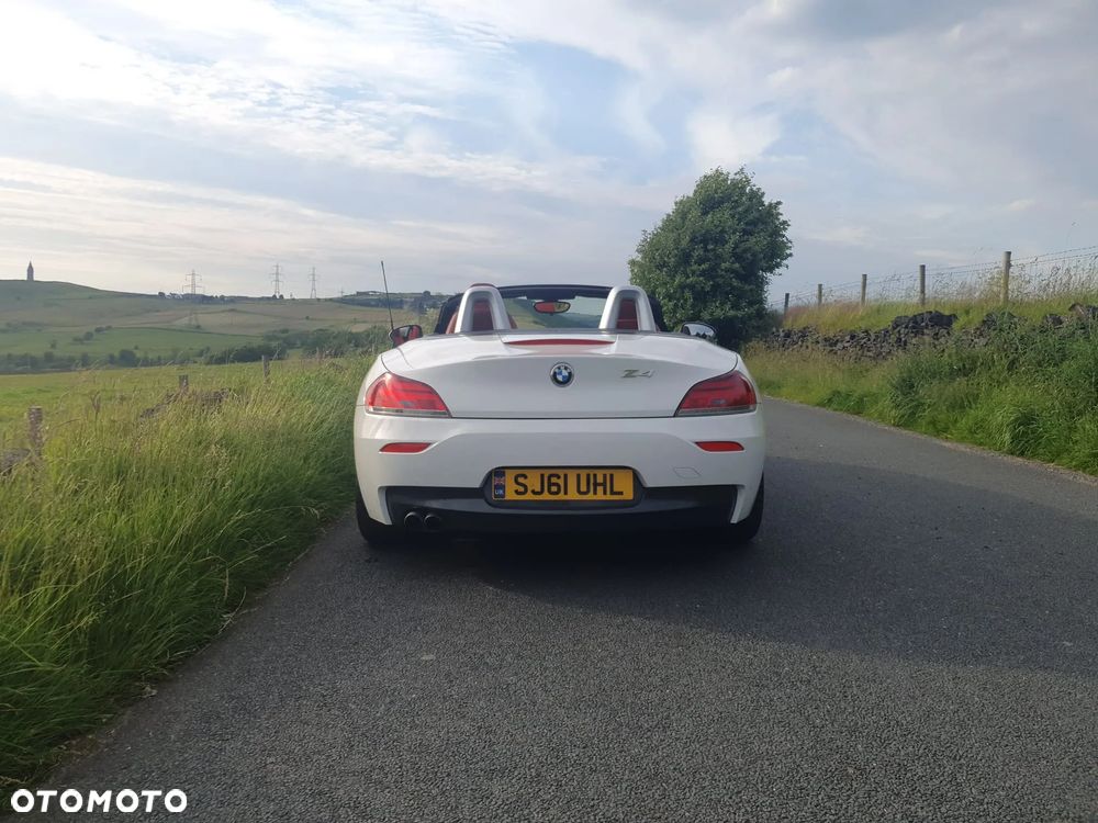 BMW Z4 2011 photo 4