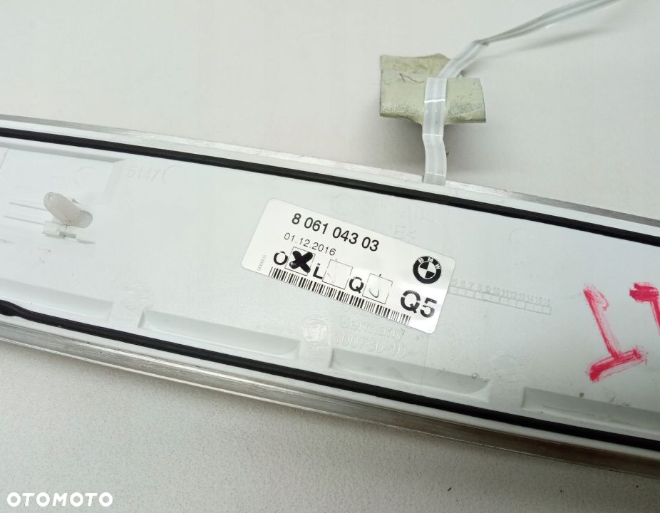 LISTWA PROGOWA LEWY TYŁ BMW G11 8061043 LED M - 4