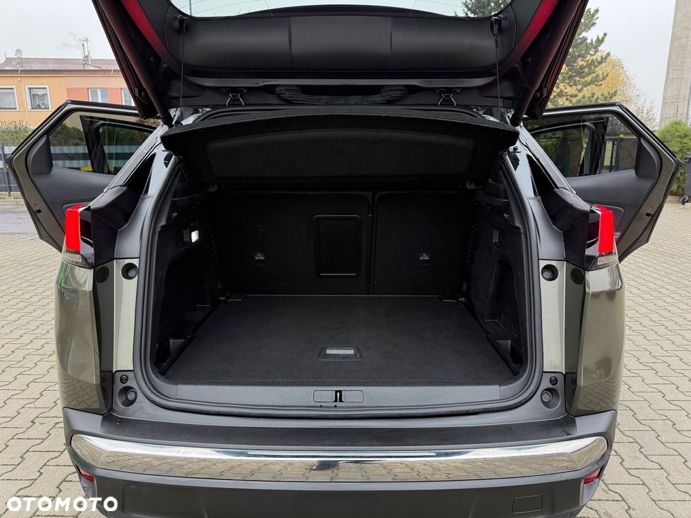 Peugeot 3008 1.5 BlueHDi GT S&S EAT8 - 38