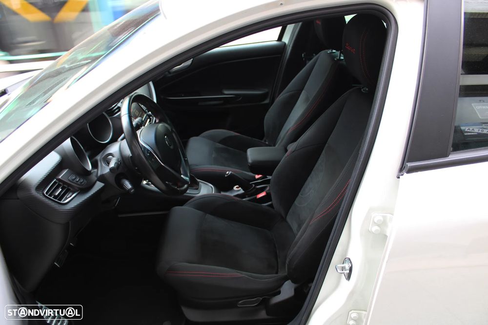 Alfa Romeo Giulietta 1.4 TB 16V Multiair TCT Sprint - 22