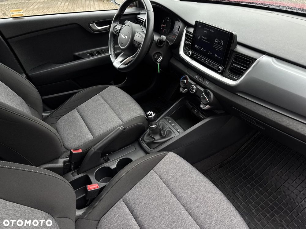 Kia Stonic 1.2 M - 28