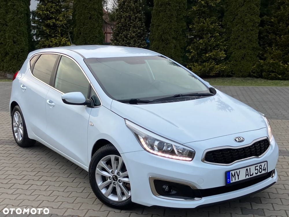 Kia Ceed 1.6 CRDi GT Line - 16