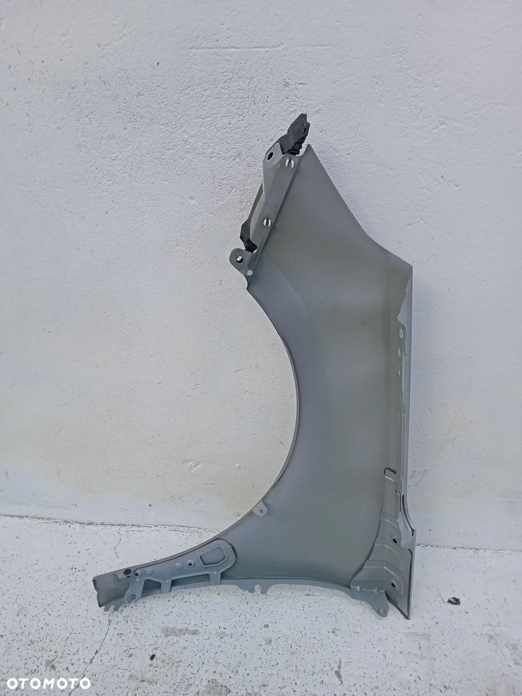 HYUNDAI I30 III LIFT - BŁOTNIK PRZEDNI PRZÓD - 2