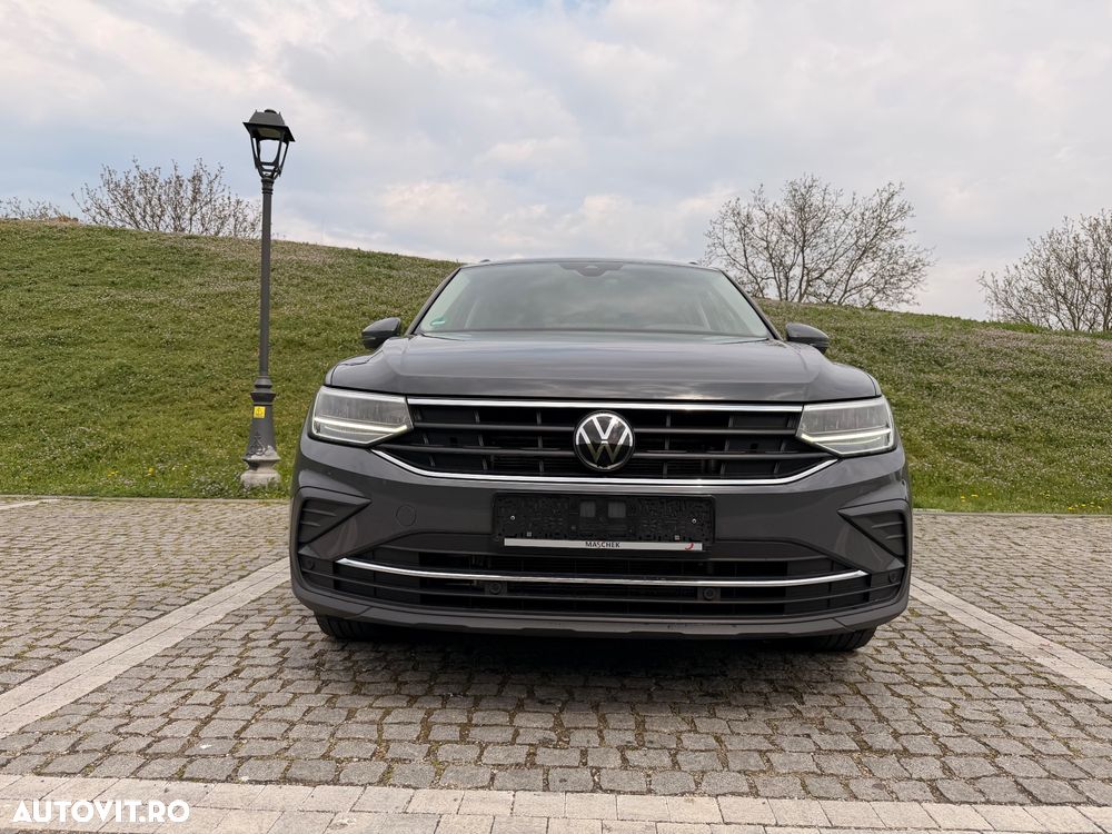 Volkswagen Tiguan 2.0 TDI SCR DSG IQ.DRIVE - 2