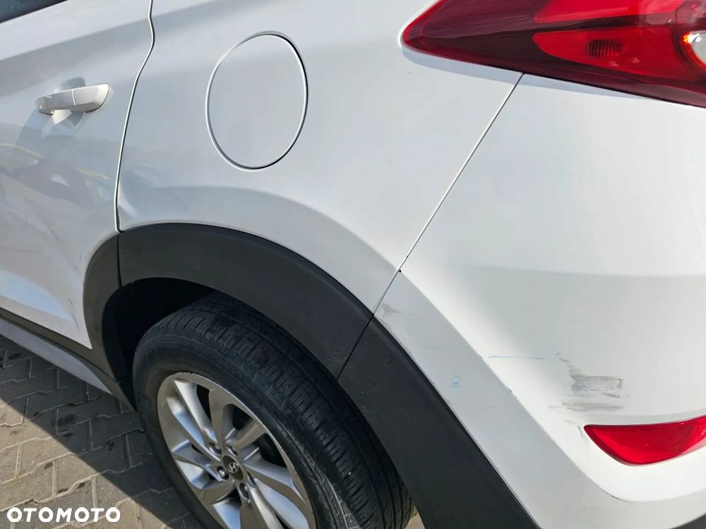 Hyundai Tucson - 14