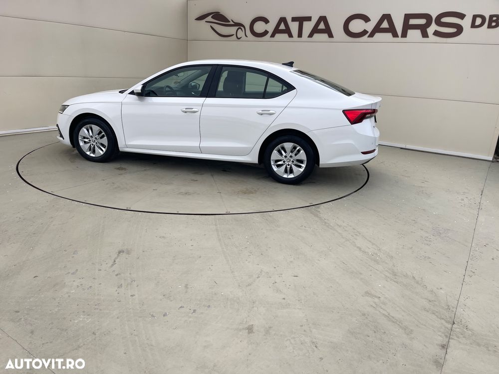Skoda Octavia 2.0 TDI Ambition - 8