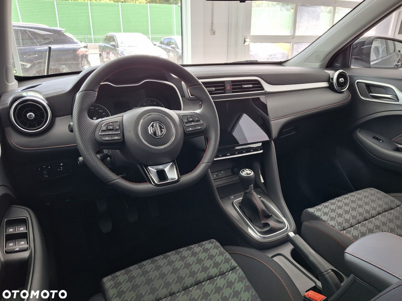 MG ZS 1.5 VTi-Tech Excite - 17
