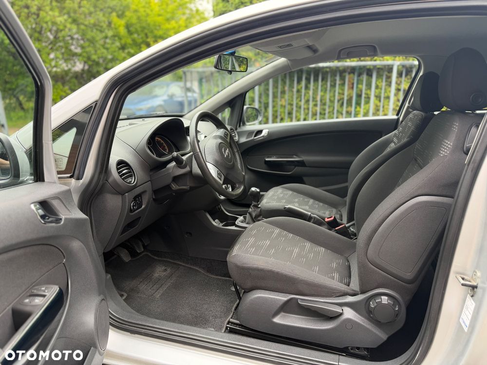 Opel Corsa 1.2 16V Color Edition - 6