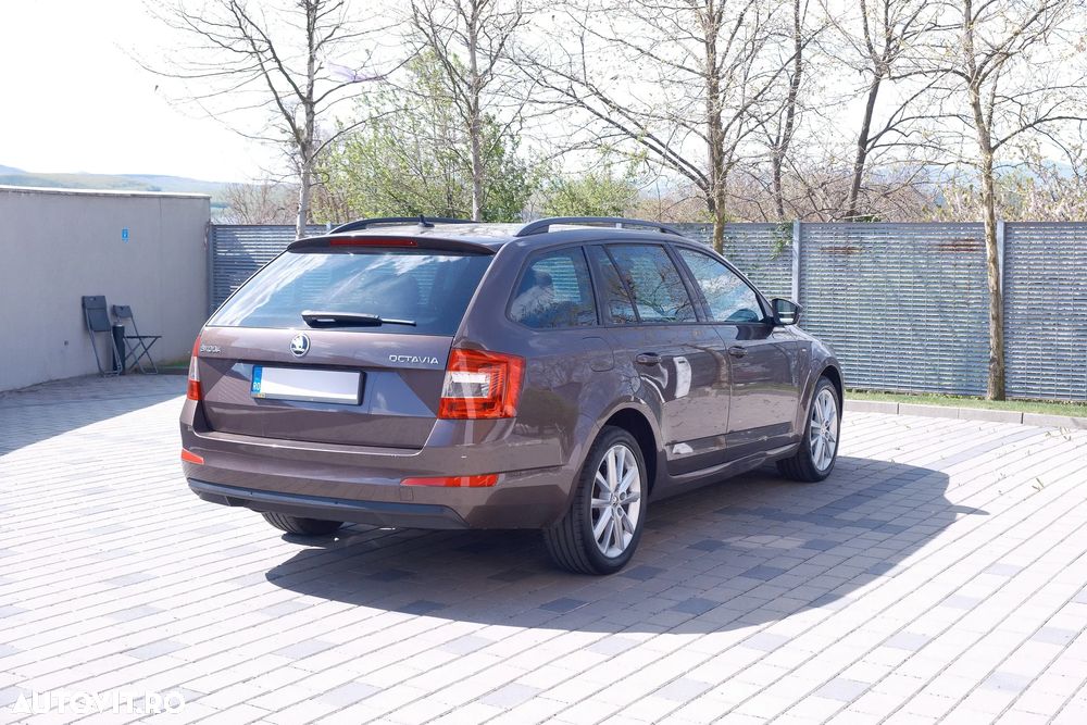 Skoda Octavia - 7