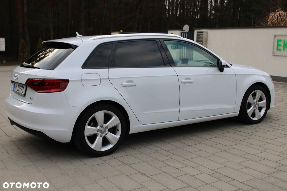 Audi A3 Sportback 2.0 TDI - 7